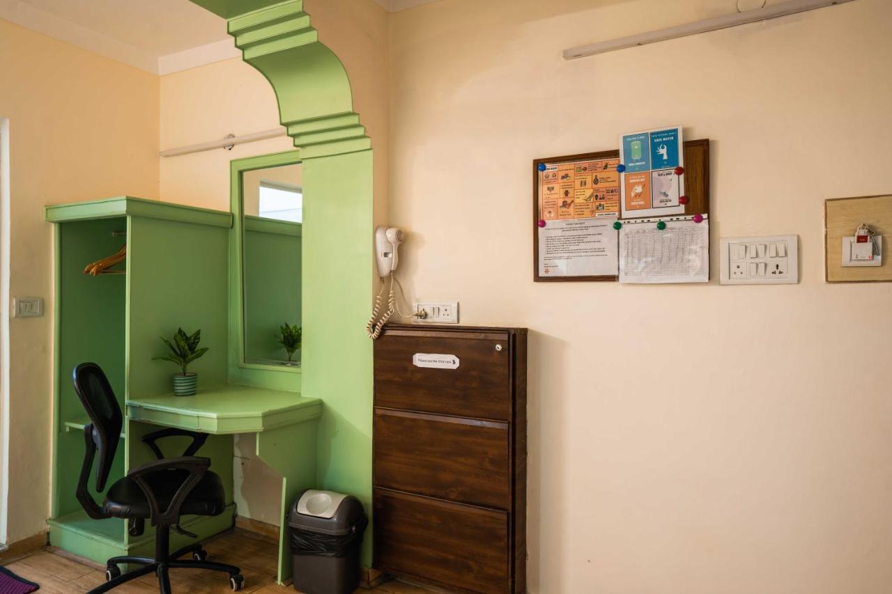 Zostel Delhi Hostel New Delhi Ngoại thất bức ảnh